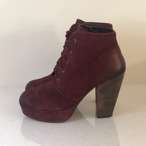 Steve Madden Raspy Bootie